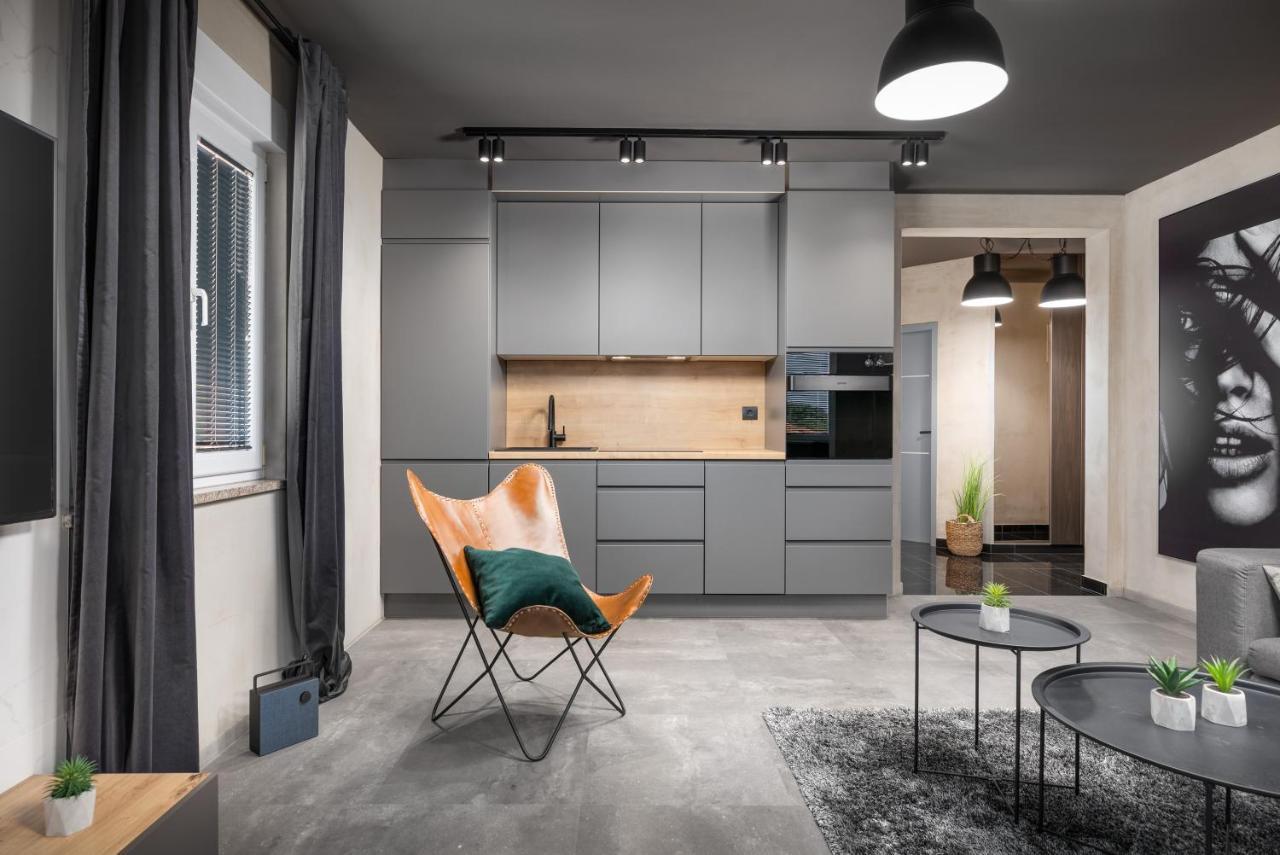 Luxury Elit Apartment PUY Exterior foto